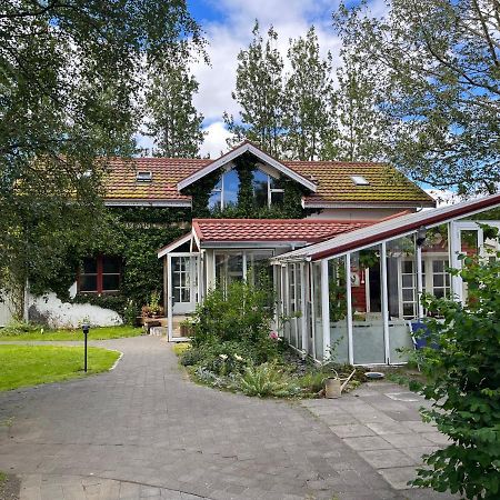 Arbakki Farmhouse Lodge Reykholt  Kültér fotó